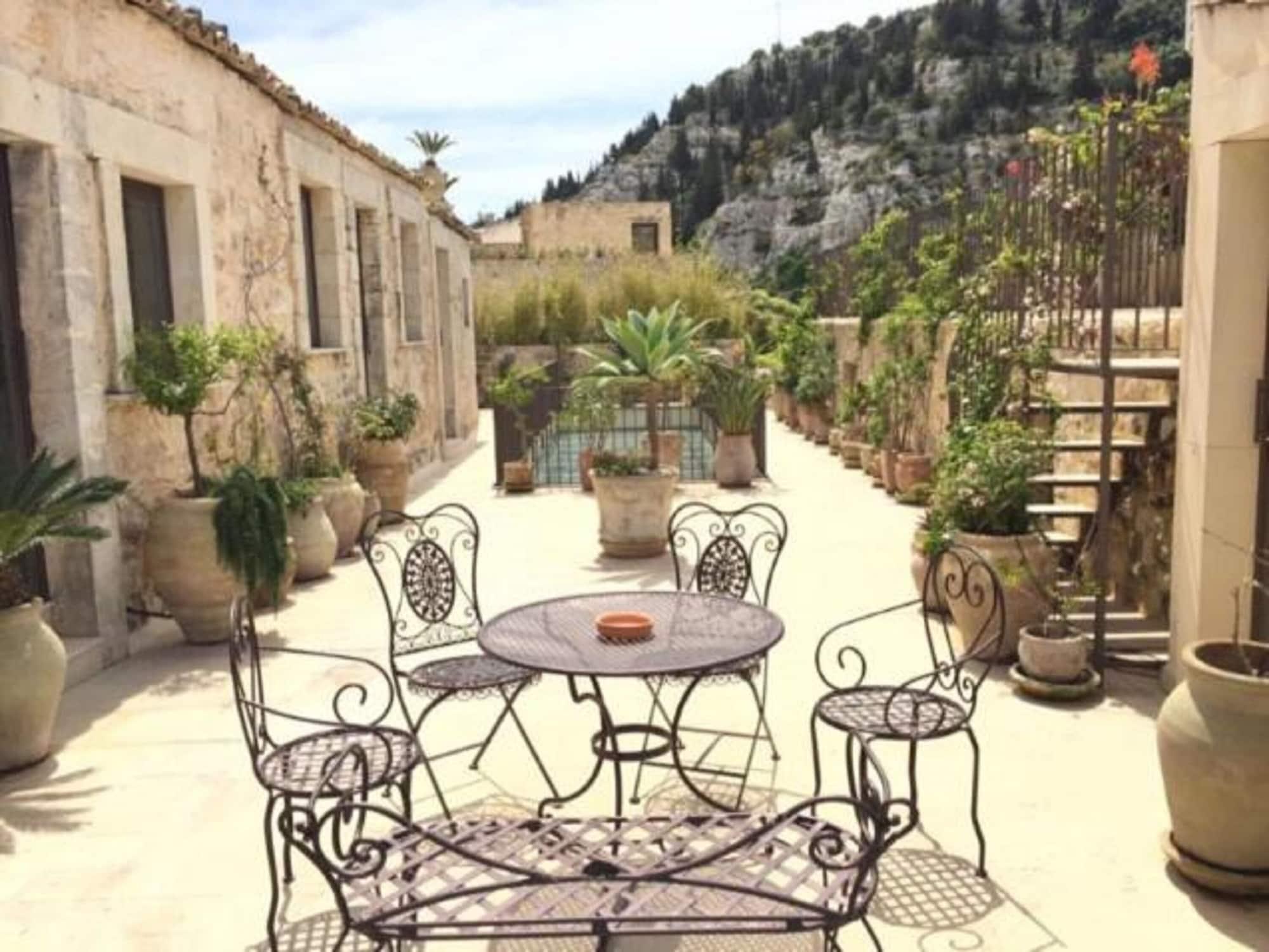 Boutique Borgo Hedone *